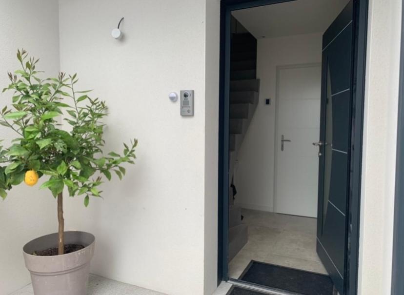 Maison Terrasse Proche Centre Ville Et Ile De Re La Rochelle  Dış mekan fotoğraf